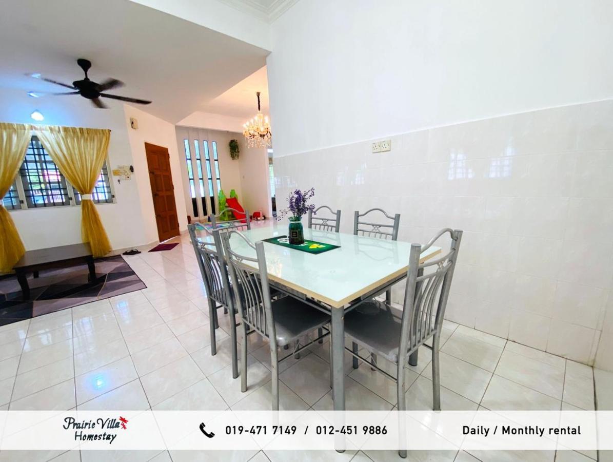 Prairie Villa Homestay Lumut Ngoại thất bức ảnh