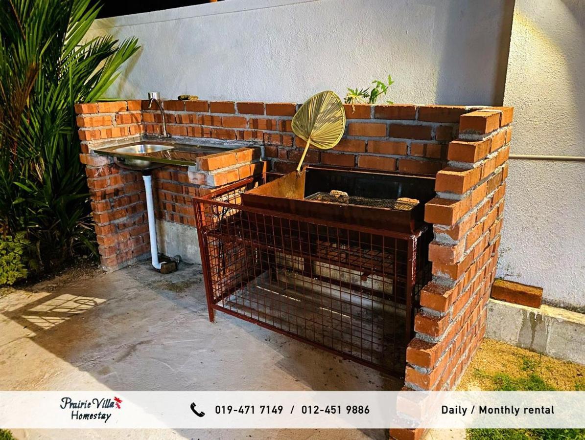 Prairie Villa Homestay Lumut Ngoại thất bức ảnh